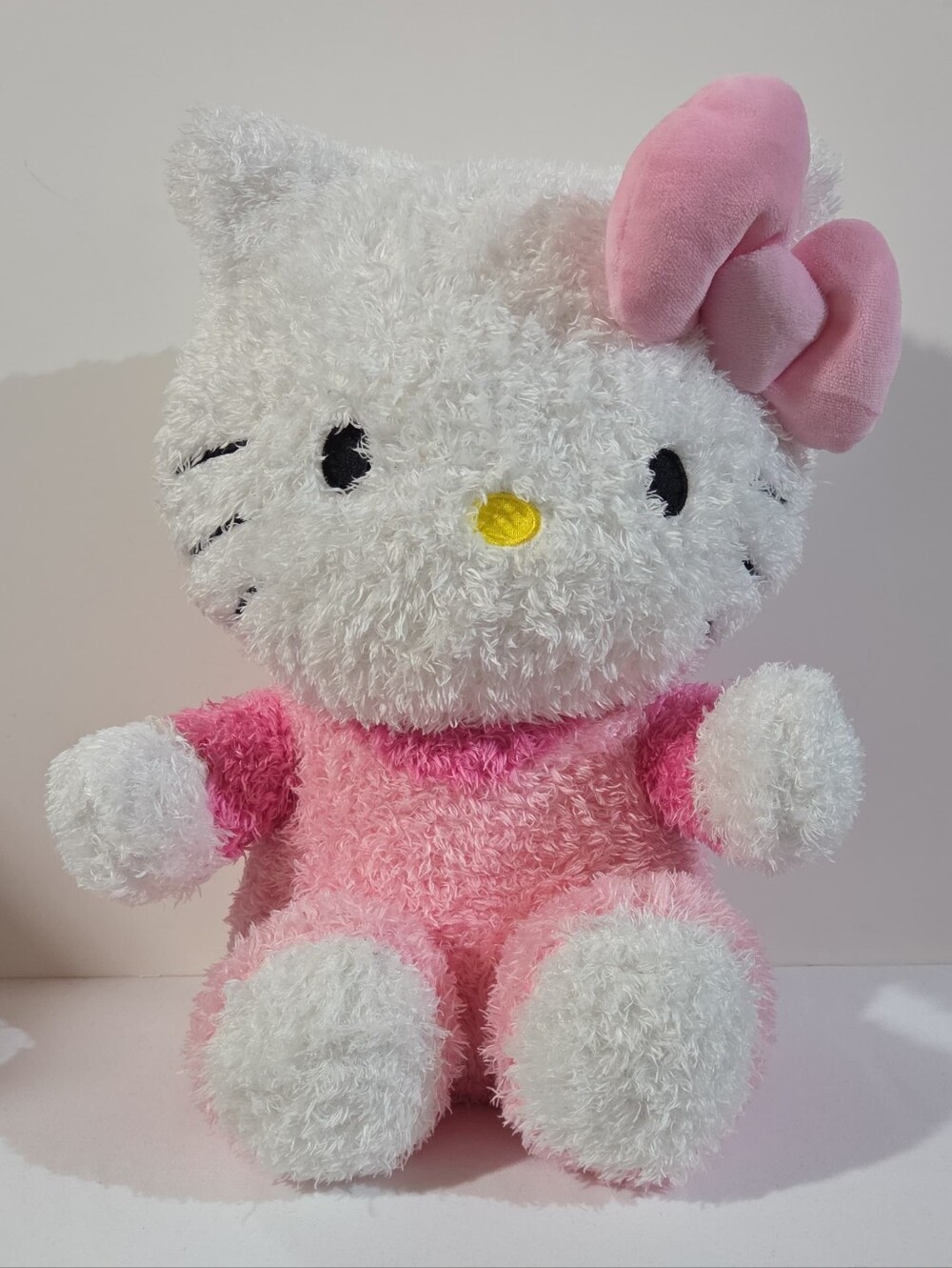 15" Hello Kitty plush